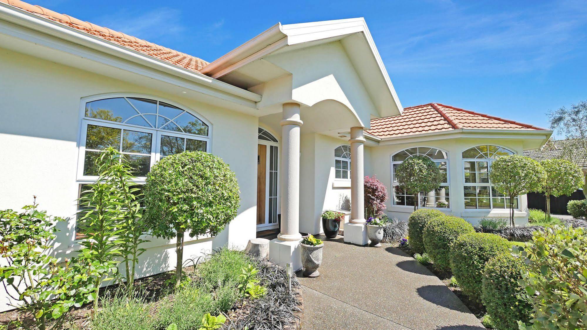 Olive House Bed And Breakfast Christchurch Exterior photo